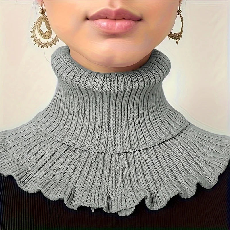 LAVERINE | Ruffled Knitted Neck Warmer