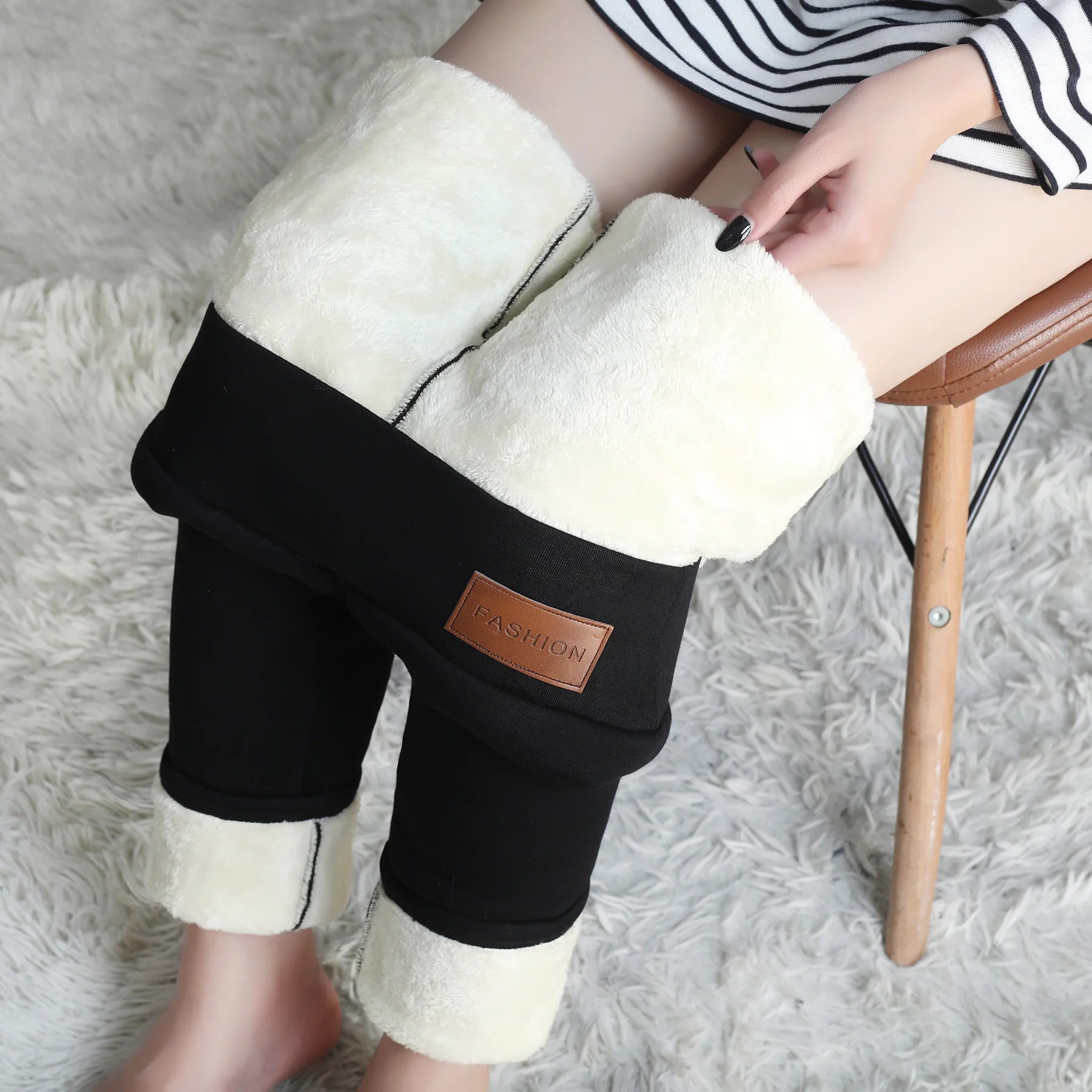 LAVERINE | High-Waist Fleece-Lined Thermal Leggings
