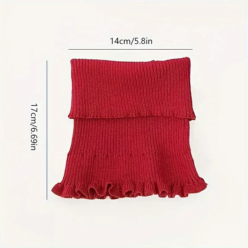 LAVERINE | Ruffled Knitted Neck Warmer