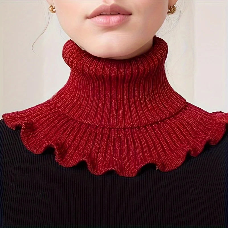 LAVERINE | Ruffled Knitted Neck Warmer